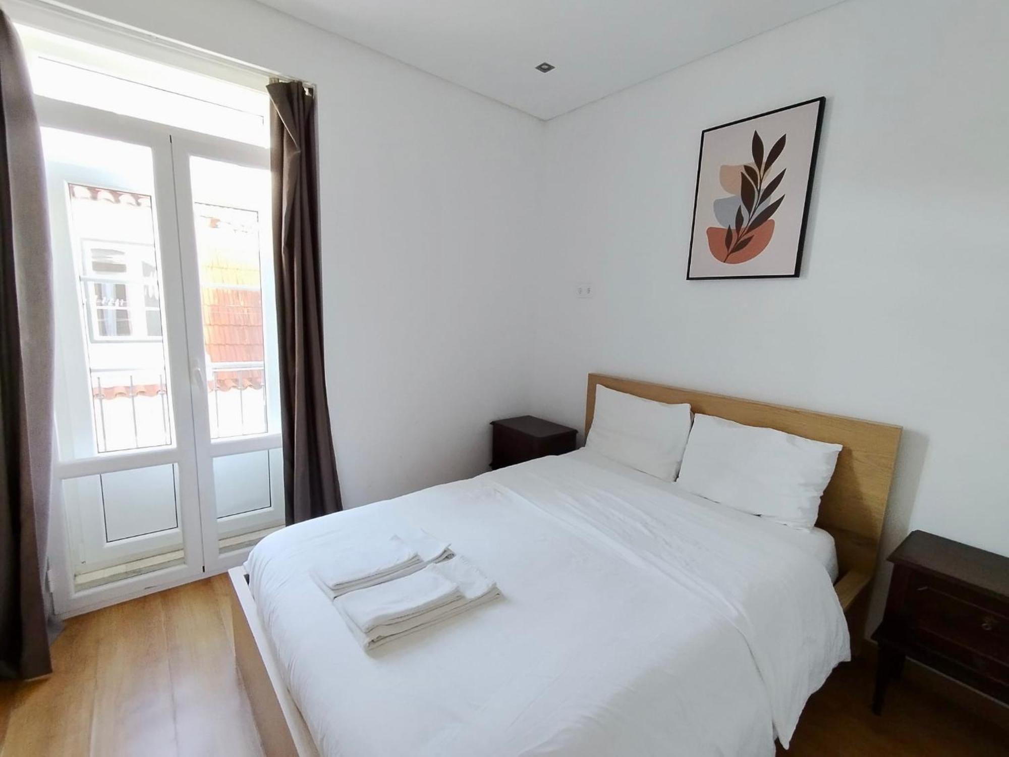 Bairro Alto Hostel Lisbon Luaran gambar