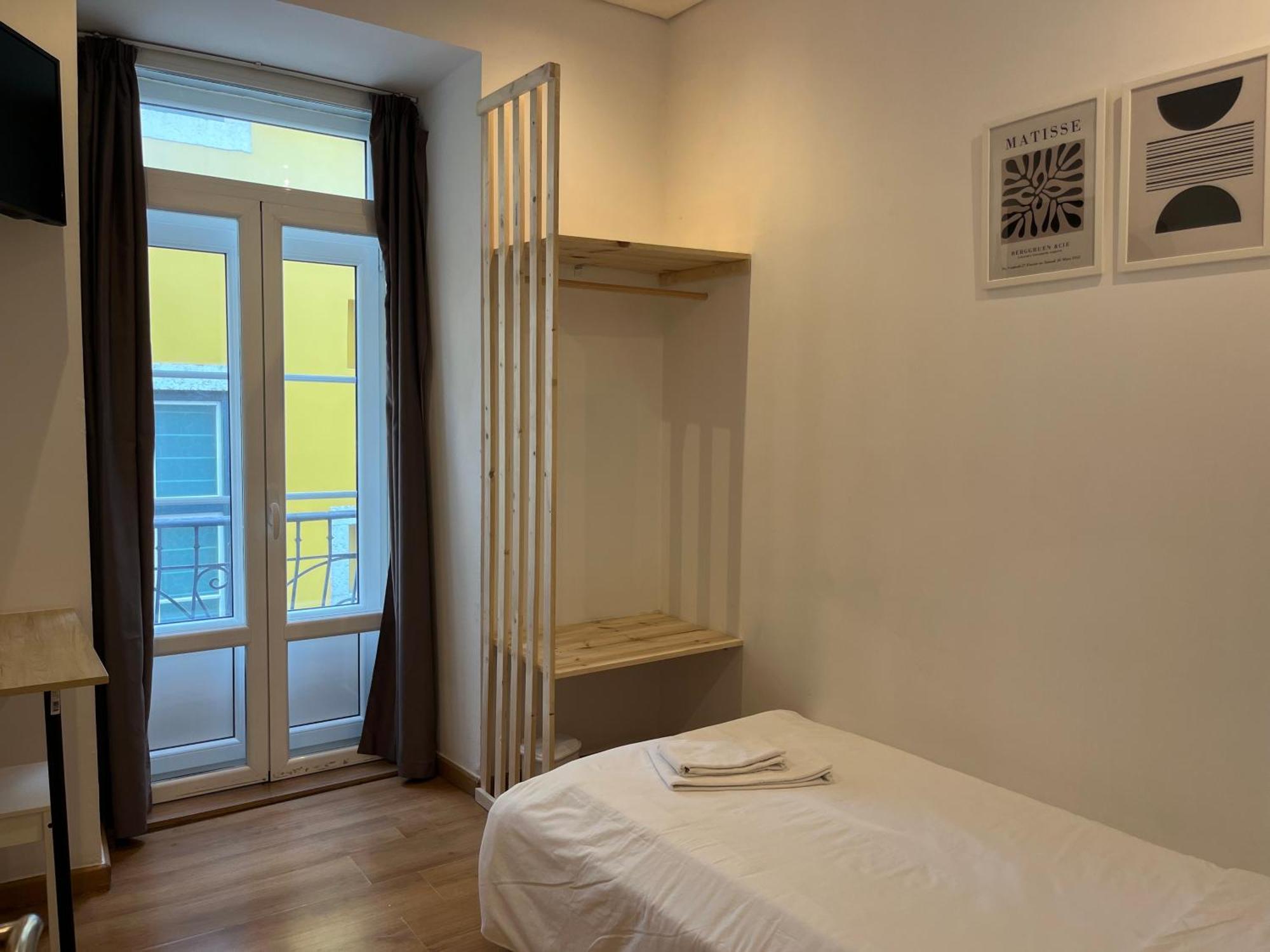 Bairro Alto Hostel Lisbon Luaran gambar